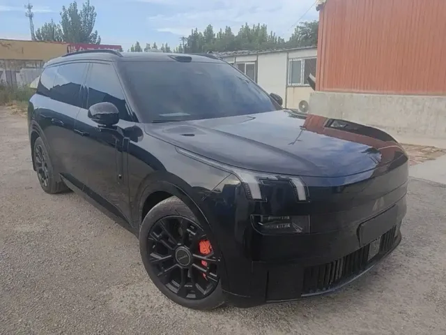 Lynk & Co Lynk & Co 900 2025 2.0T Ultra — Фото автомобиля 5