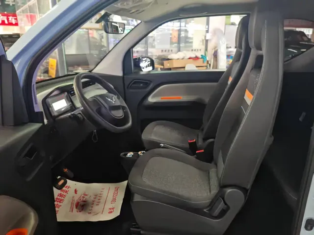 Wuling Hongguang Mini EV — Фото автомобиля 7