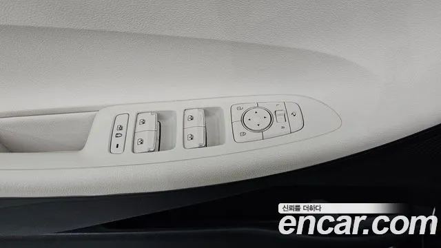 Hyundai Grandeur (New) Hybrid — Фото автомобиля 29