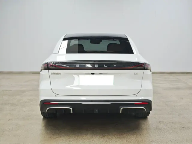 Geely Galaxy L6 — Фото автомобиля 5