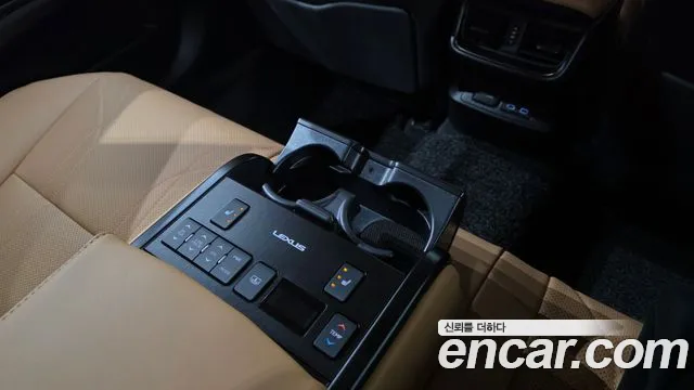 Lexus ES 7th Gen — Фото автомобиля 19