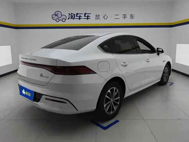 BYD Qin PLUS — Фото автомобиля 3
