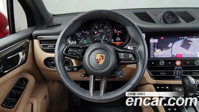 Porsche Macan — Фото автомобиля 13