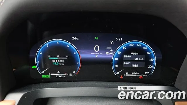 Toyota Alphard — Фото автомобиля 8