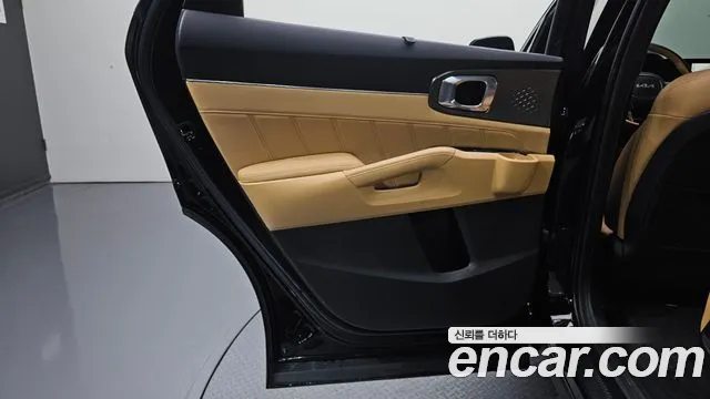 Kia Sorento Sorento 4-е поколение Дизель 2.2 4WD — Фото автомобиля 8