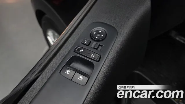 Hyundai Staria — Фото автомобиля 12