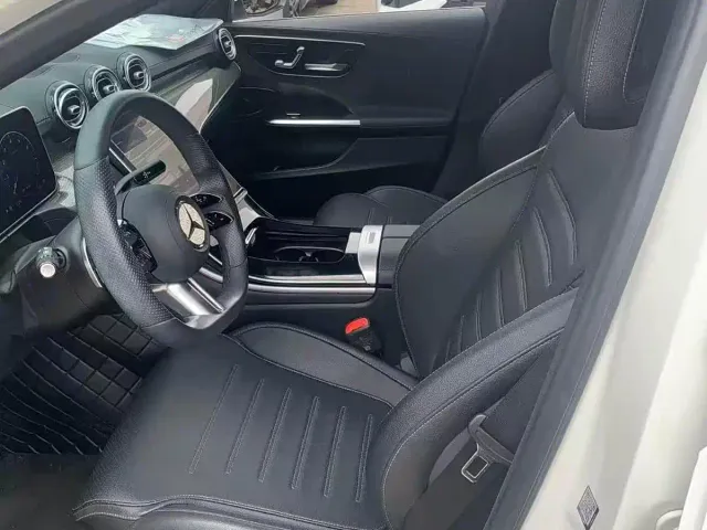Mercedes-Benz C-Class — Фото автомобиля 6