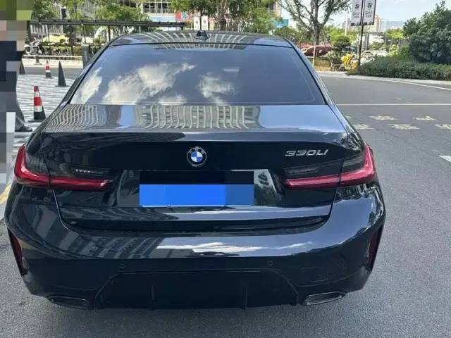 BMW 3 Series — Фото автомобиля 8