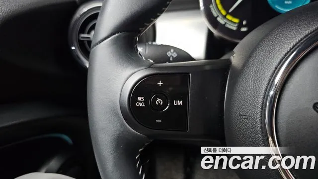 MINI Cooper Cooper Electric — Фото автомобиля 27