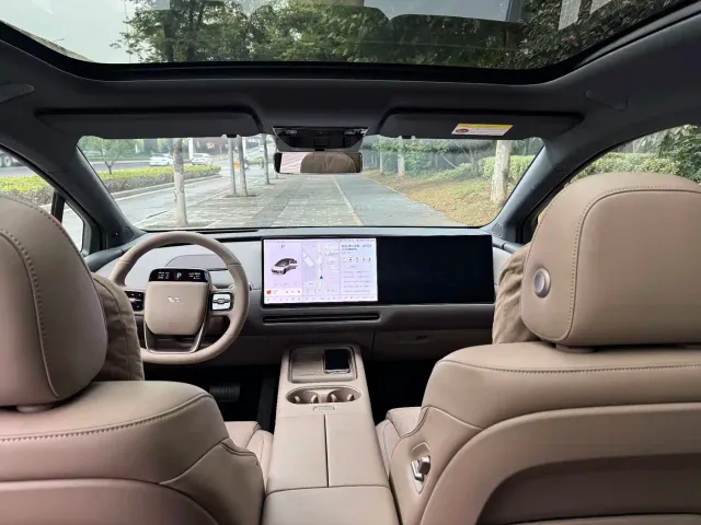Li Auto i6 — Фото автомобиля 8