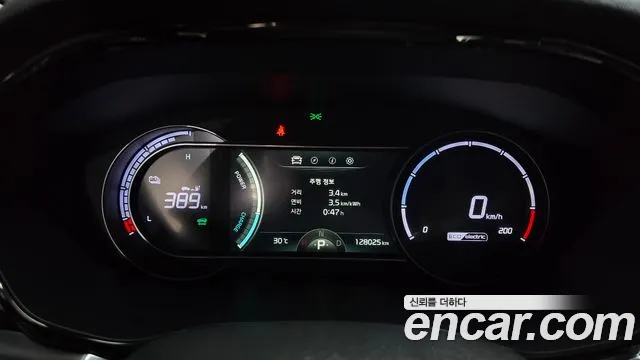 Kia Niro Niro Plus Air — Фото автомобиля 8