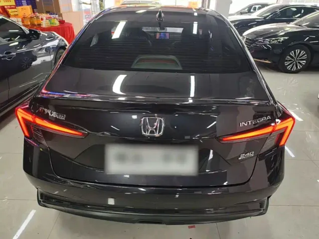Honda Integra — Фото автомобиля 5