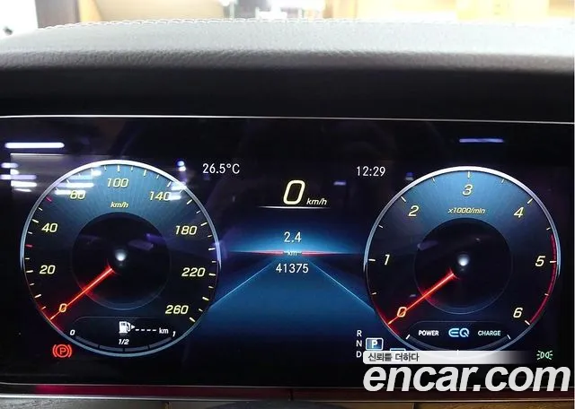 Mercedes-Benz CLS-Class — Фото автомобиля 8
