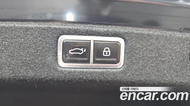 Hyundai Grandeur GN7 — Фото автомобиля 23