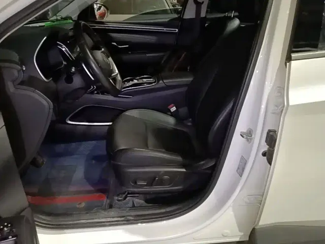 Hyundai Tucson — Фото автомобиля 14