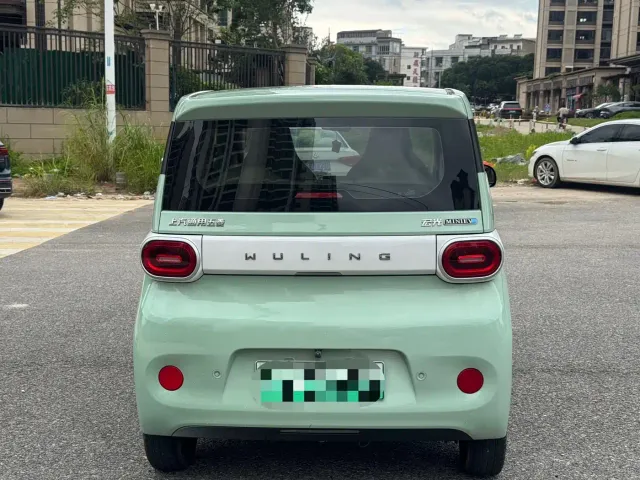 Wuling Hongguang Mini EV — Фото автомобиля 8