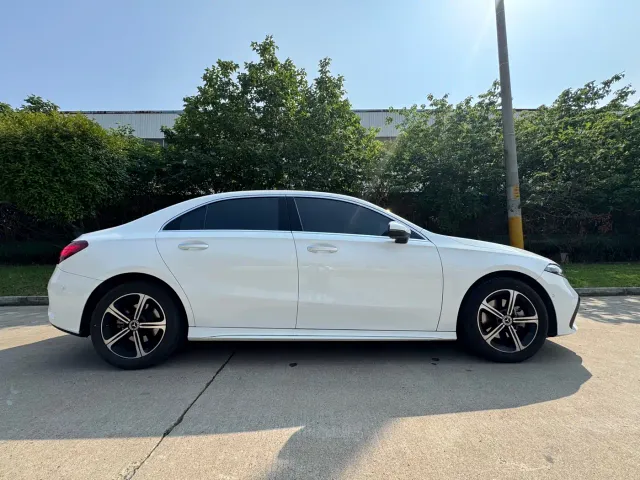 Mercedes-Benz A-Class — Фото автомобиля 16