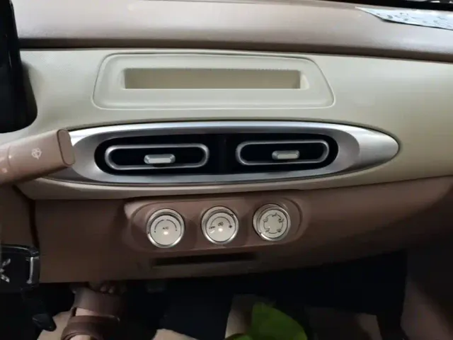 Wuling Hongguang Mini EV — Фото автомобиля 12