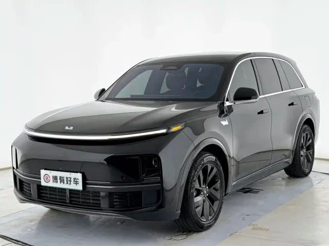 Фотография автомобиля — Li Auto L8