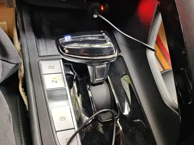 Hyundai Elantra — Фото автомобиля 10