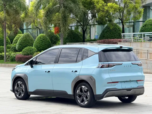 GAC Aion Y — Фото автомобиля 3