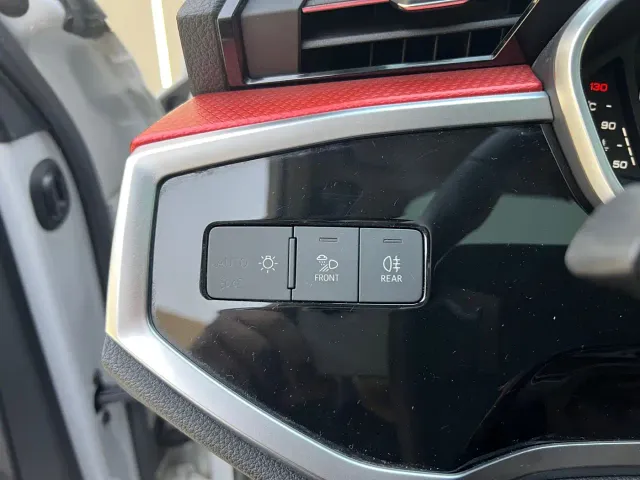 Audi Q3 — Фото автомобиля 9