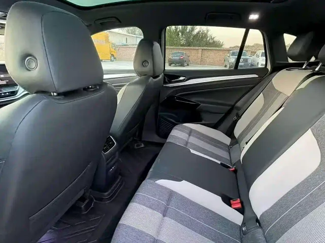 Volkswagen ID.4 Crozz — Фото автомобиля 6