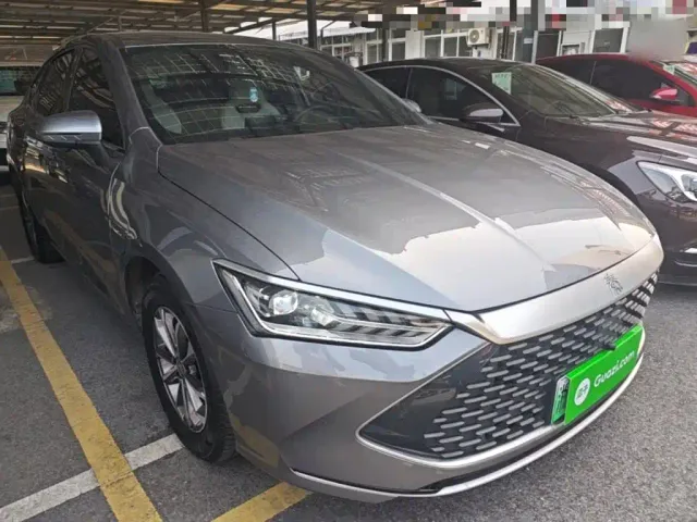 BYD Qin PLUS — Фото автомобиля 3