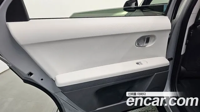 Hyundai Ioniq 5 — Фото автомобиля 14