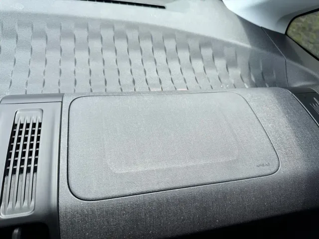 Baojun KiWi EV — Фото автомобиля 24