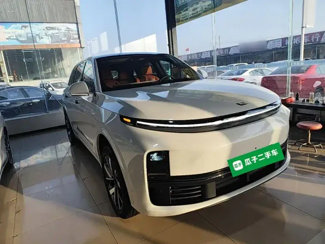 Li Auto L7 — Фото автомобиля 3