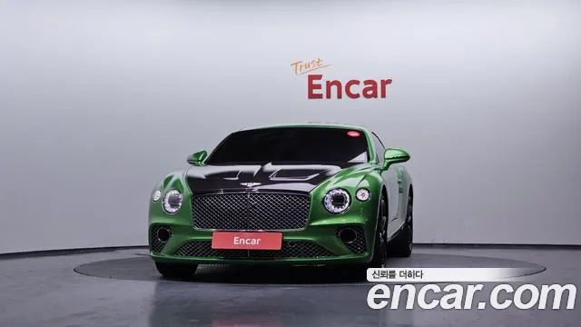 Bentley Continental — Фото автомобиля 3