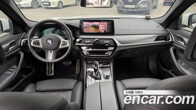 BMW 5-Series — Фото автомобиля 7
