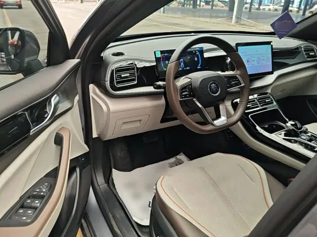 BYD Qin PLUS — Фото автомобиля 15