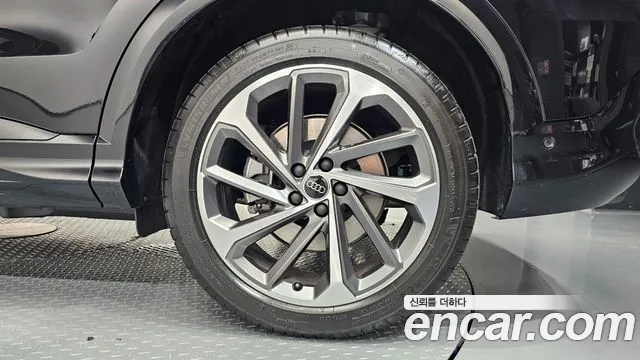 Audi Q5 80A — Фото автомобиля 21