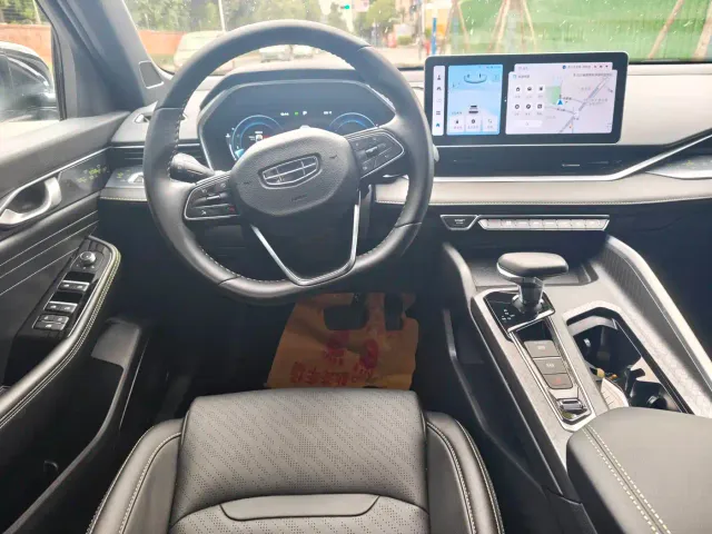 Geely Xingrui — Фото автомобиля 8