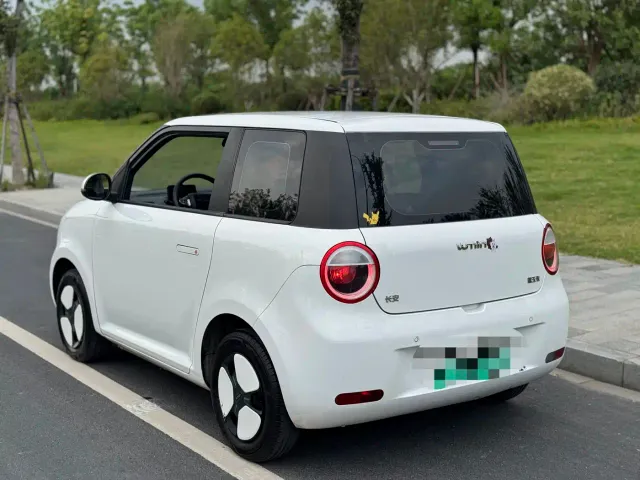 Changan Lumin — Фото автомобиля 3