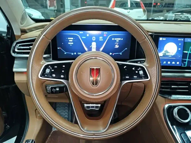 Hongqi H9 — Фото автомобиля 6
