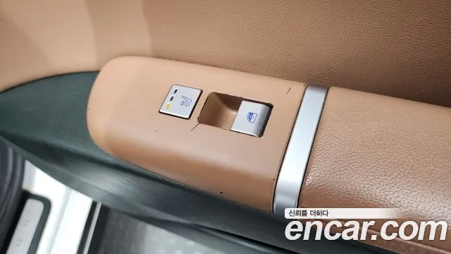 Hyundai Grandeur Grandeur (GN7) — Фото автомобиля 19