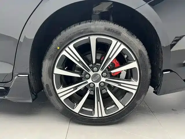 Geely Xingrui — Фото автомобиля 19