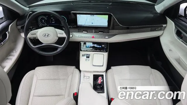 Hyundai Grandeur New — Фото автомобиля 10