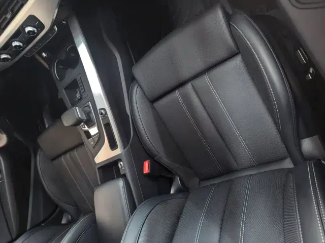 Audi A4L — Фото автомобиля 14