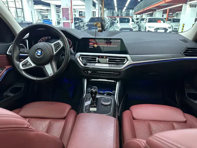 BMW 3 Series — Фото автомобиля 4