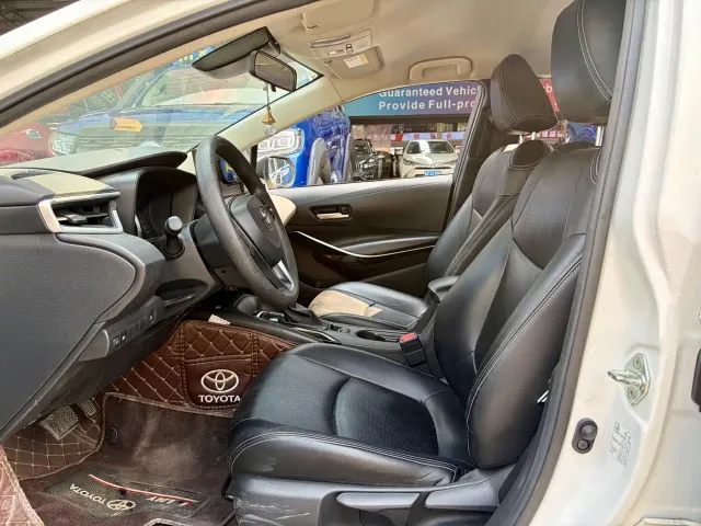 Toyota Corolla — Фото автомобиля 6