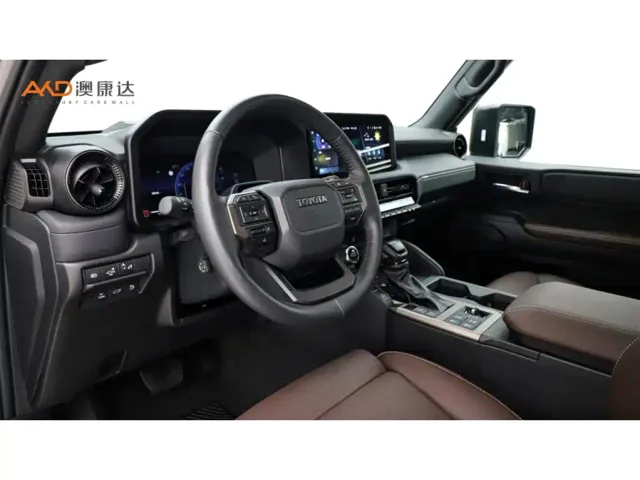 Toyota Prado — Фото автомобиля 6