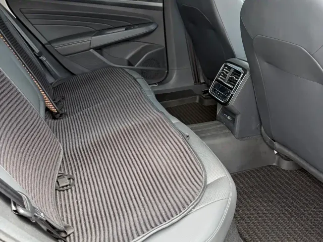Volkswagen Passat — Фото автомобиля 12