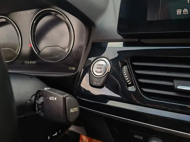 BMW 1 Series — Фото автомобиля 19