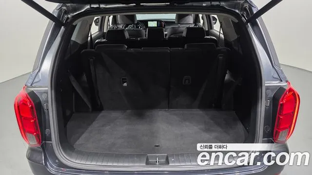 Hyundai Palisade Palisade Дизель 2.2 2WD — Фото автомобиля 17