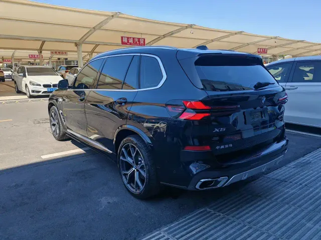 BMW X5 — Фото автомобиля 23