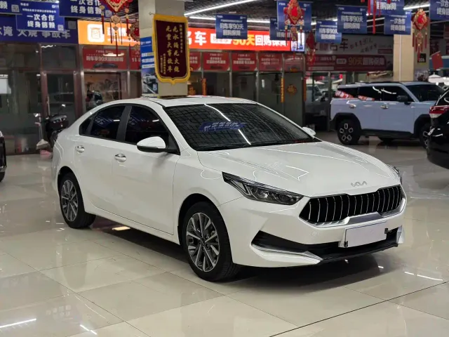 Kia K3 — Фото автомобиля 3